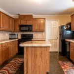 Signs Your Kitchen Needs New Cabinets