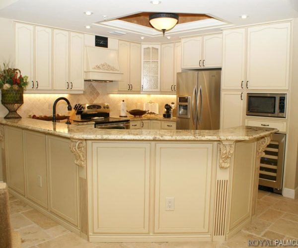 Custom-Kitchens-and-Cabinetry-34