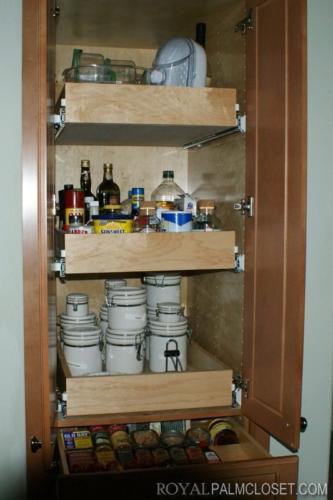 Custom-Pantry-Closets-4