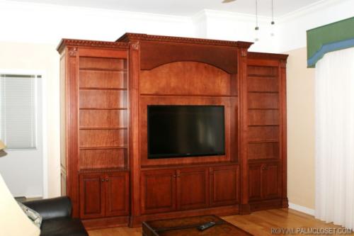 Custom-Wall-Units-and-Entertainment-Centers-5-1024x682